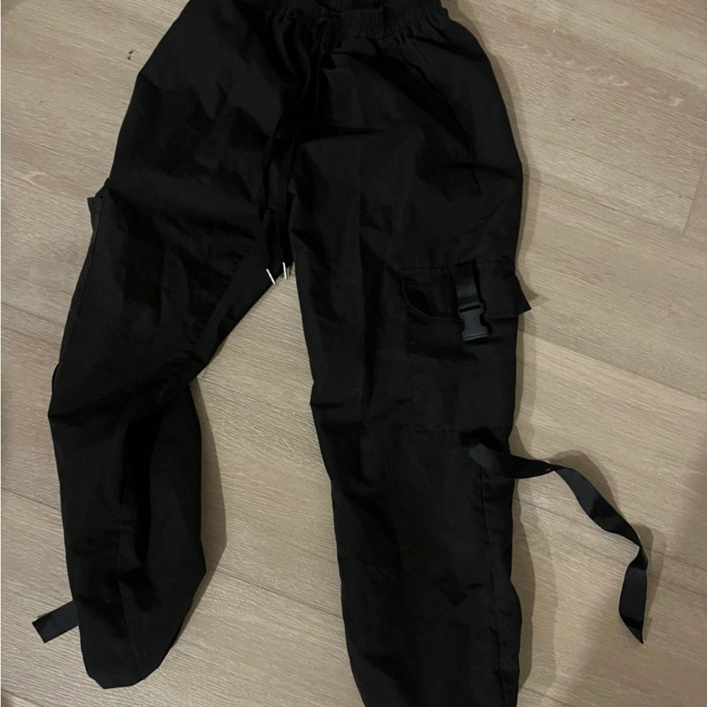 Women’s Black Cargo Pants